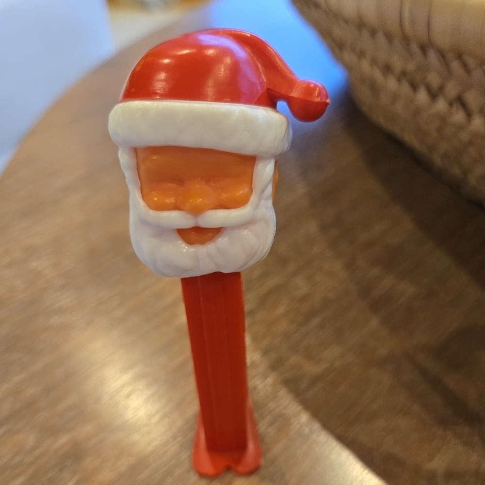 Lot 25 Vintage Toys Disney Lion King 101 Dalmations Santa Pez Crayola Lisa Frank - Picture 5 of 11